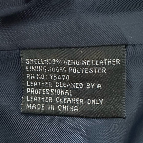 Tahari Genuine Leather Jacket - Picture 6 of 6